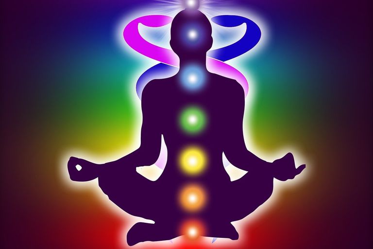 Kundalini Yoga Meditation Entspannung Deep yoko Hannover Hände mit Räucherschale
